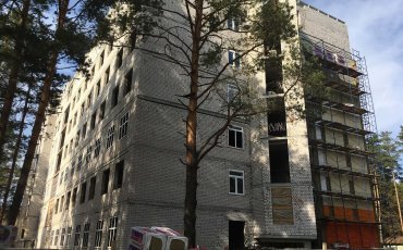 Общественная палаты Дубны следит за ходом строительства нового лечебного корпуса горбольницы