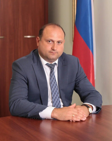 Ушаков Дмитрий Владимирович