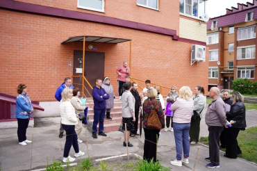 Председатель комиссии по ЖКХ Общественной палаты Кузнецова Н.С. приняла участие во встрече с жителями