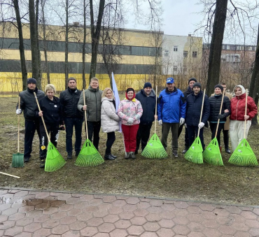Члены Общественной палаты г. Электросталь приняли участие в городском субботнике