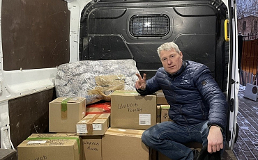 Предприниматель Роман Шилков передал сегодня на пункт сбора ОП в Павловском Посаде два генератора, медицинские препараты и 200 кровоостанавливающих турникетов